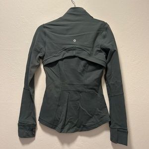 Lululemon Define Jacket in Olive (Size 4)